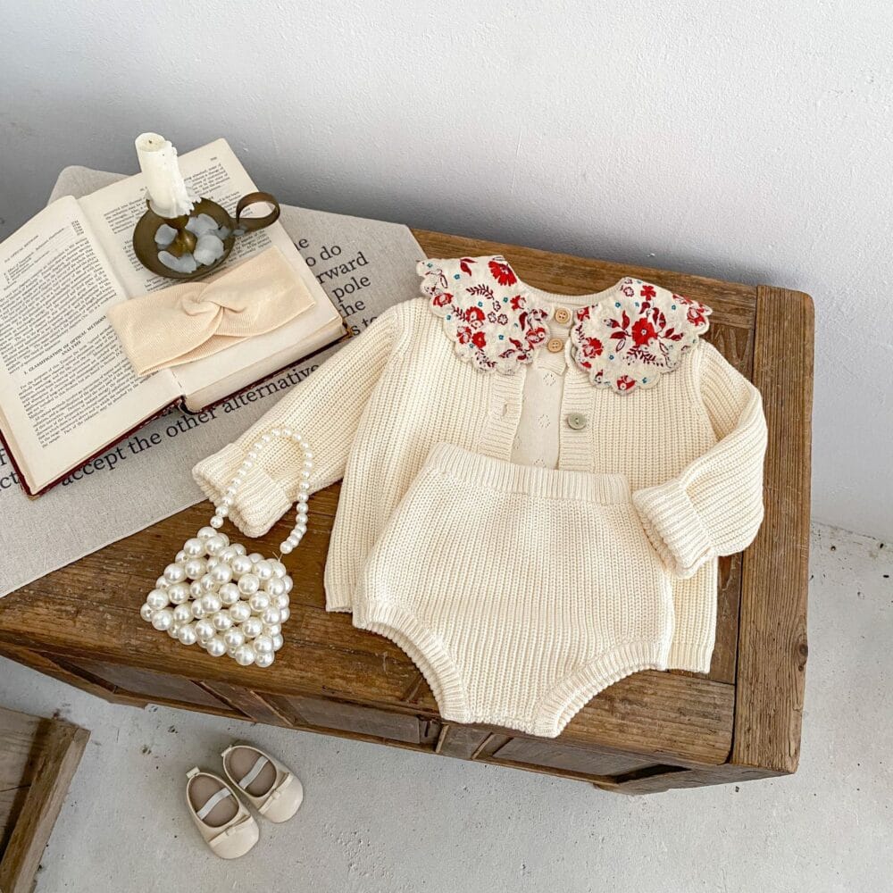 Maglione con slip in maglia neonata - immagine 3