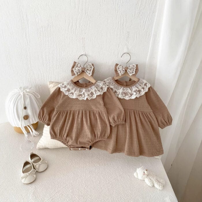 Body și rochiță asortate